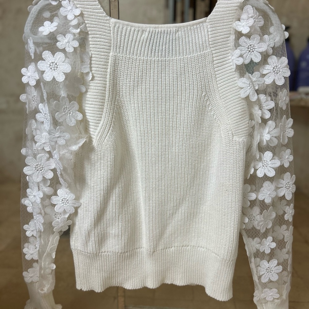 White sweater with lace sleeves size small. Worn once, $10